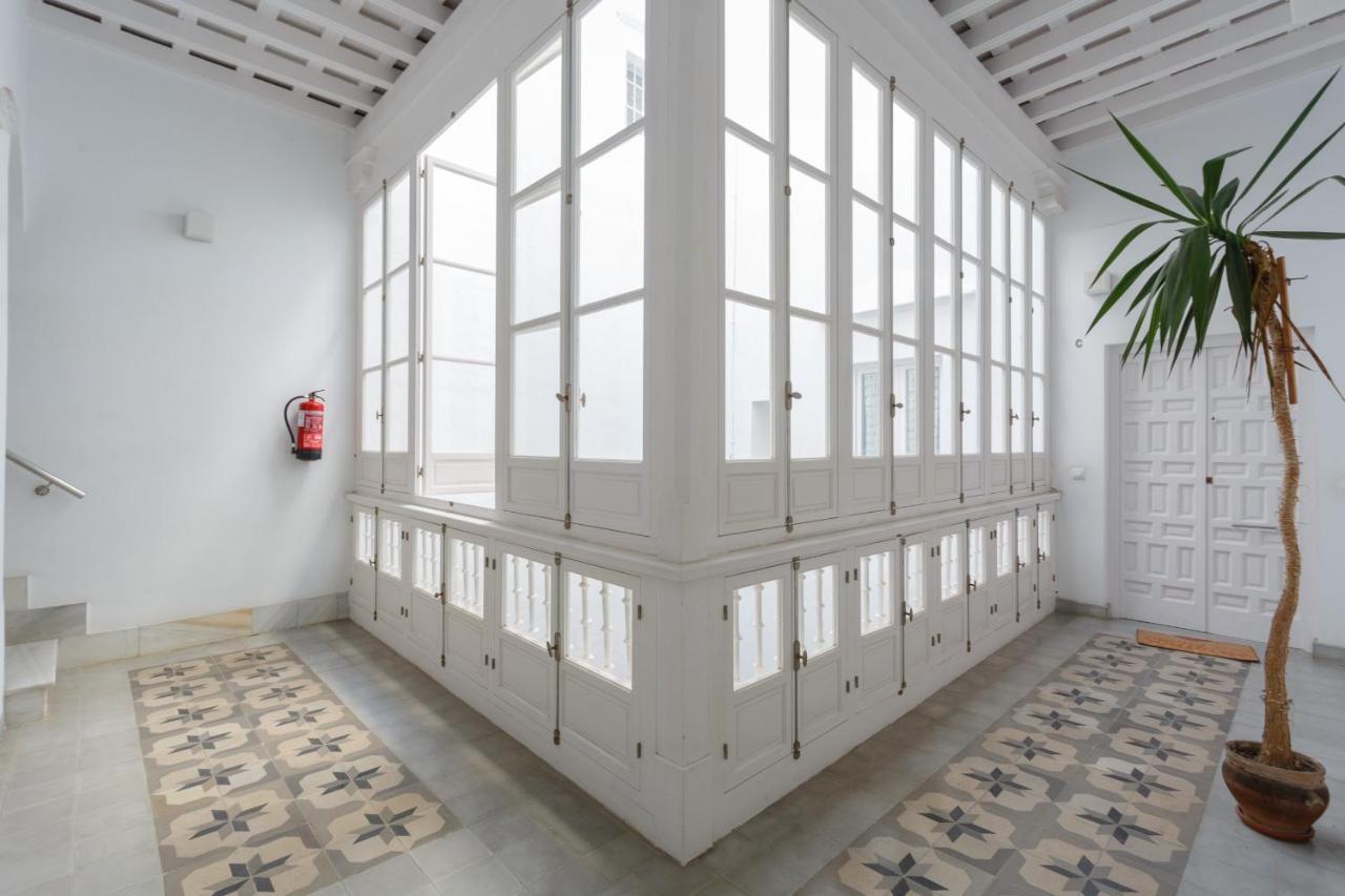 The Queen'S Designer Apartment By Cadiz4Rentals Екстер'єр фото
